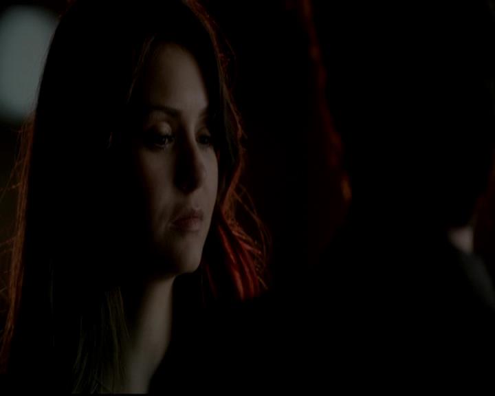 VampireDiariesWorld-dot-org_4x17BecauseTheNight1674.jpg