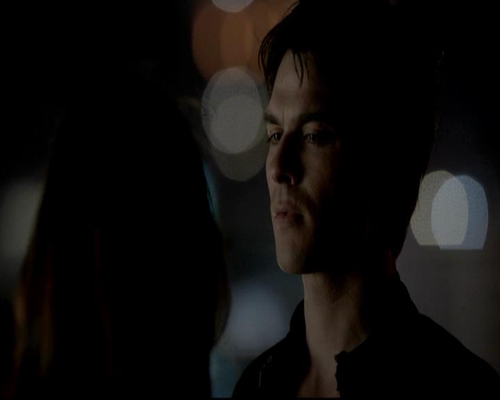 VampireDiariesWorld-dot-org_4x17BecauseTheNight1678.jpg