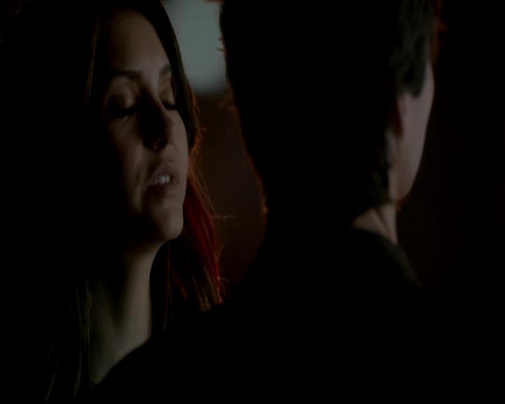 VampireDiariesWorld-dot-org_4x17BecauseTheNight1695.jpg