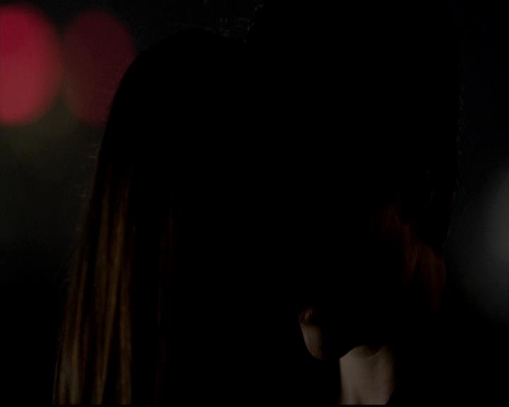 VampireDiariesWorld-dot-org_4x17BecauseTheNight1706.jpg