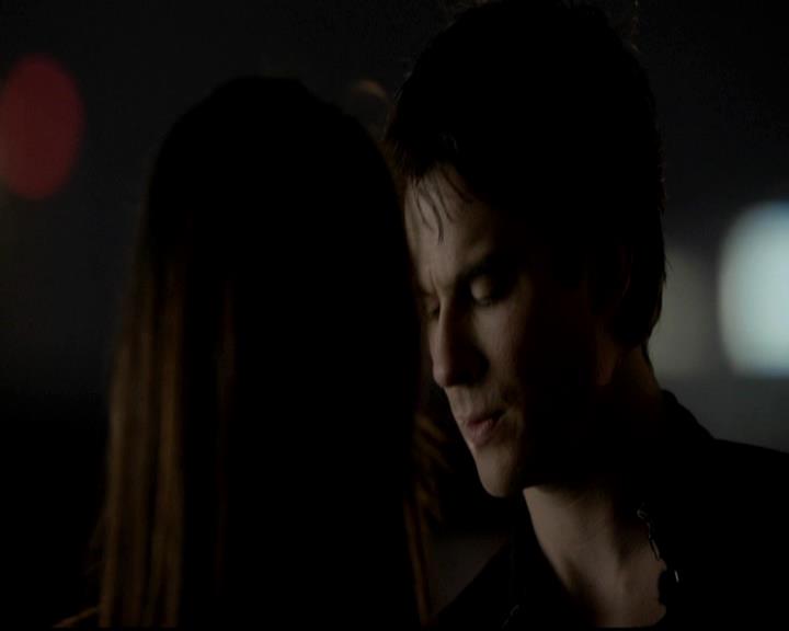 VampireDiariesWorld-dot-org_4x17BecauseTheNight1732.jpg