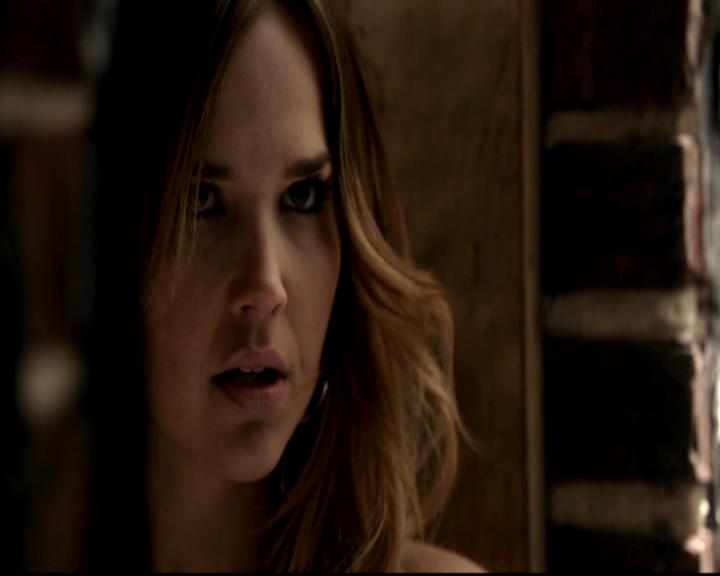 VampireDiariesWorld-dot-org_4x17BecauseTheNight1762.jpg