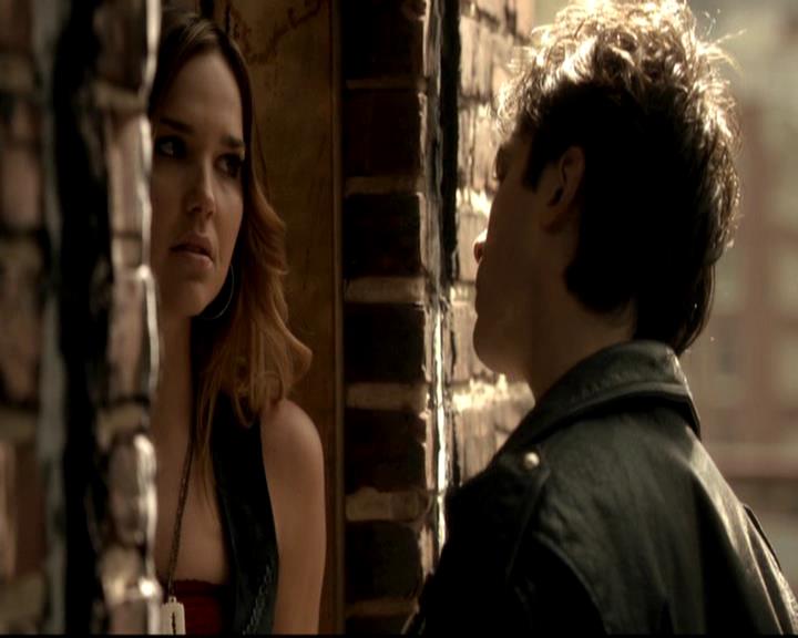 VampireDiariesWorld-dot-org_4x17BecauseTheNight1798.jpg