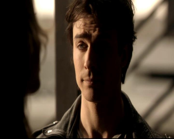 VampireDiariesWorld-dot-org_4x17BecauseTheNight1810.jpg