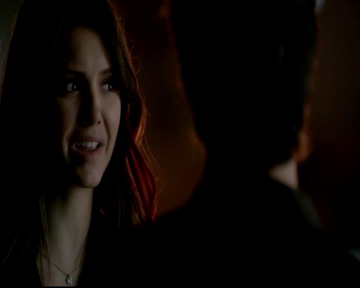 VampireDiariesWorld-dot-org_4x17BecauseTheNight1870.jpg