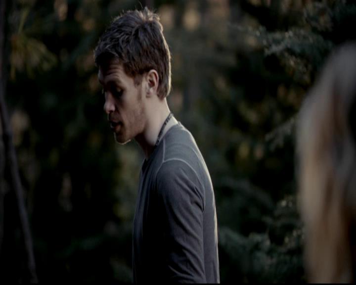 VampireDiariesWorld-dot-org_4x17BecauseTheNight1978.jpg VampireDiariesWorld-dot-org_4x17BecauseTheNight1978.jpg
