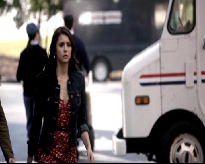 VampireDiariesWorld-dot-org_4x18AmericanGothic0305.jpg