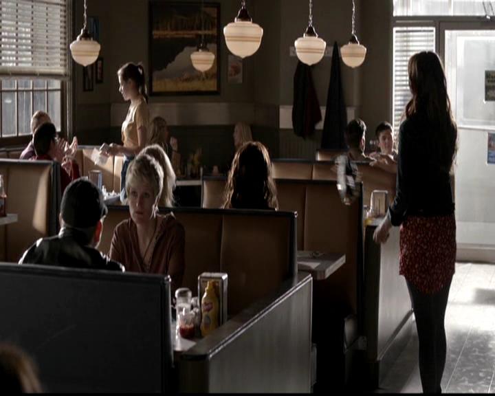 VampireDiariesWorld-dot-org_4x18AmericanGothic0649.jpg