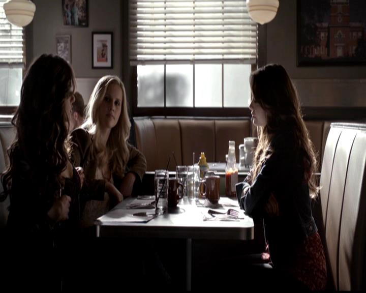 VampireDiariesWorld-dot-org_4x18AmericanGothic0700.jpg