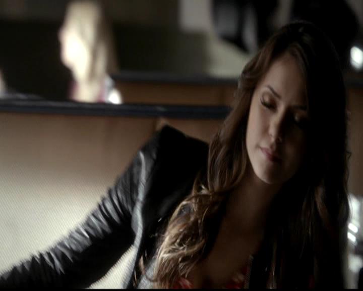 VampireDiariesWorld-dot-org_4x18AmericanGothic0728.jpg