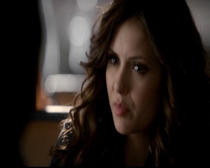 VampireDiariesWorld-dot-org_4x18AmericanGothic0900.jpg