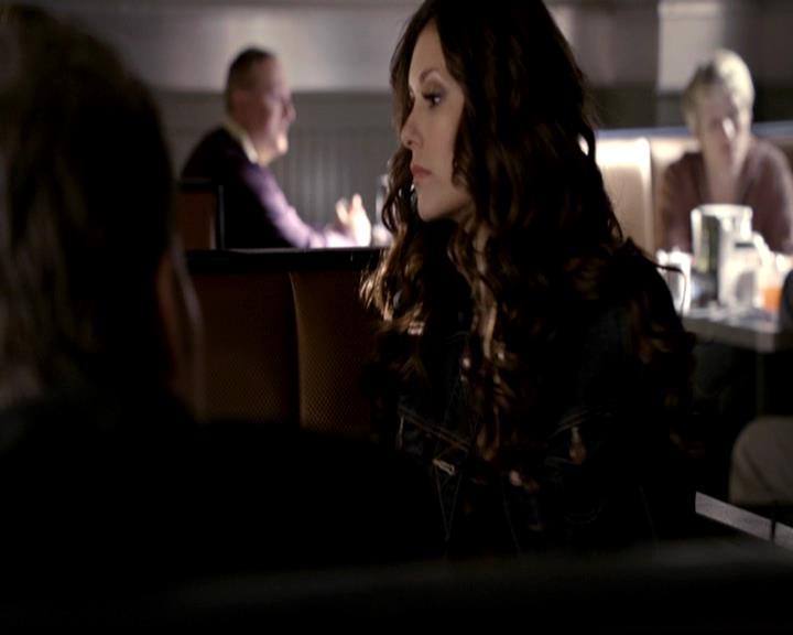 VampireDiariesWorld-dot-org_4x18AmericanGothic0981.jpg