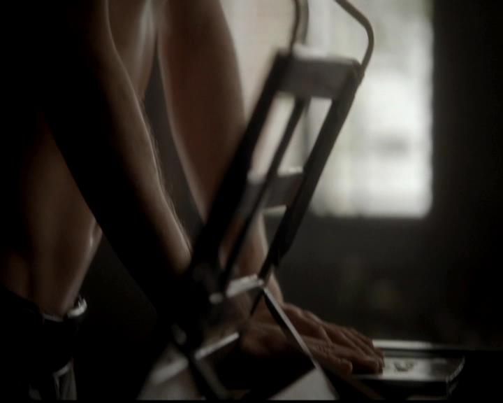 VampireDiariesWorld-dot-org_4x18AmericanGothic0986.jpg
