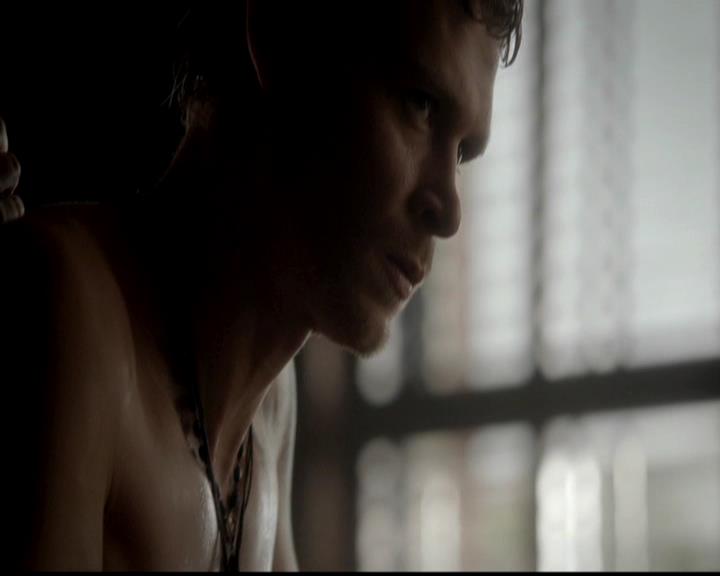 VampireDiariesWorld-dot-org_4x18AmericanGothic0989.jpg
