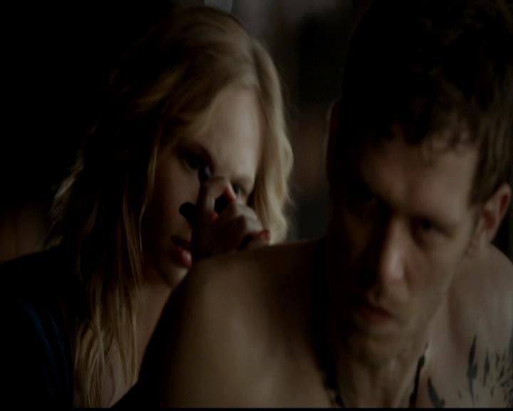 VampireDiariesWorld-dot-org_4x18AmericanGothic1009.jpg