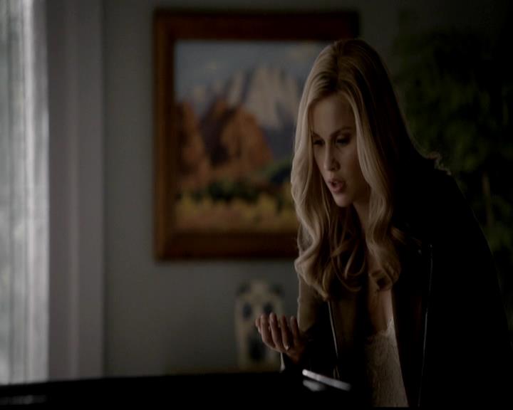 VampireDiariesWorld-dot-org_4x18AmericanGothic1320.jpg