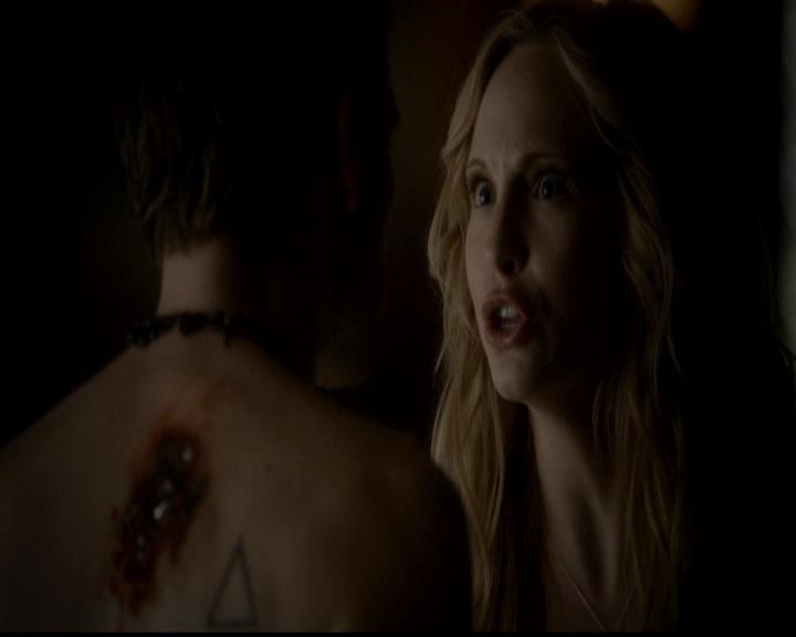 VampireDiariesWorld-dot-org_4x18AmericanGothic1424.jpg