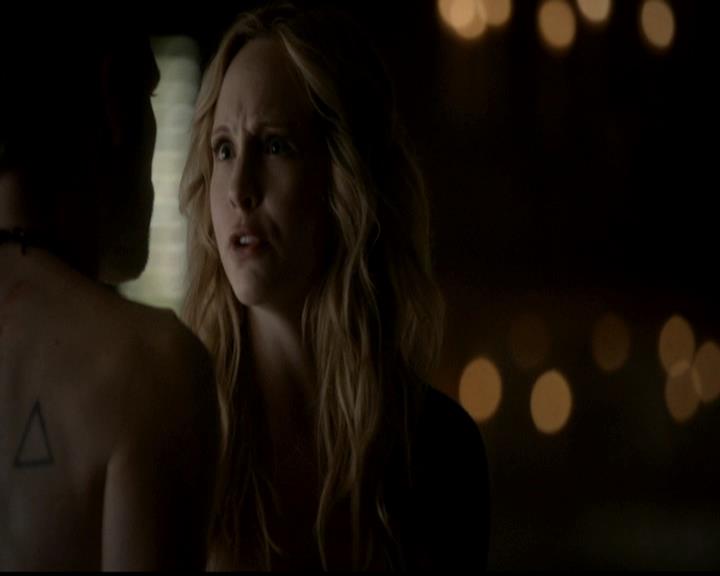 VampireDiariesWorld-dot-org_4x18AmericanGothic1429.jpg
