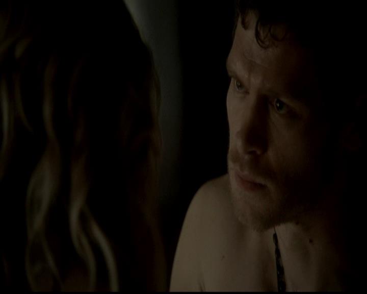 VampireDiariesWorld-dot-org_4x18AmericanGothic1470.jpg