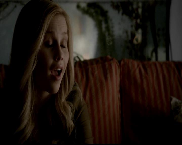VampireDiariesWorld-dot-org_4x18AmericanGothic1620.jpg
