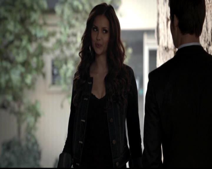 VampireDiariesWorld-dot-org_4x18AmericanGothic1705.jpg VampireDiariesWorld-dot-org_4x18AmericanGothic1705.jpg