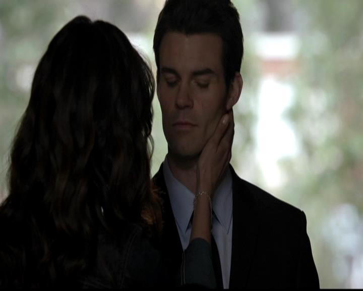 VampireDiariesWorld-dot-org_4x18AmericanGothic1724.jpg