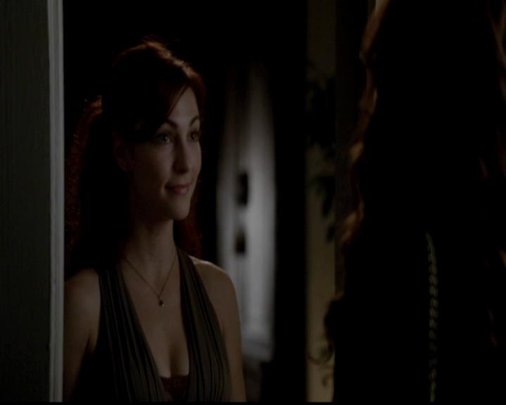 VampireDiariesWorld-dot-org_4x18AmericanGothic1791.jpg