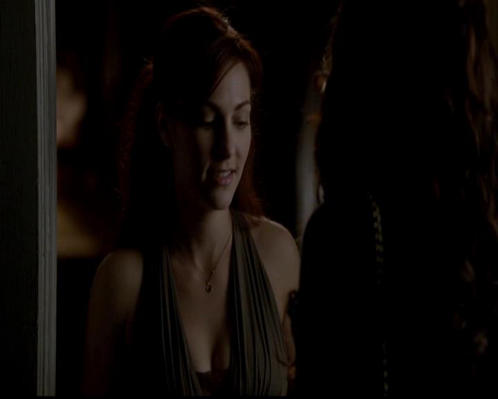 VampireDiariesWorld-dot-org_4x18AmericanGothic1804.jpg
