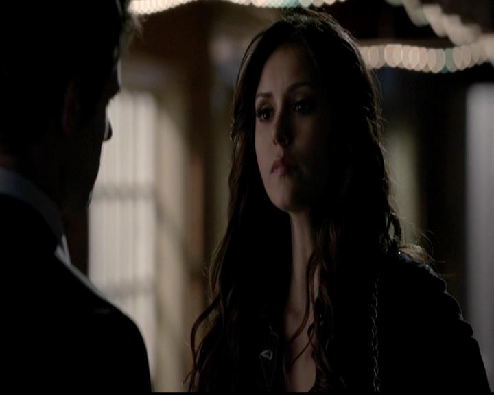 VampireDiariesWorld-dot-org_4x18AmericanGothic1896.jpg VampireDiariesWorld-dot-org_4x18AmericanGothic1896.jpg