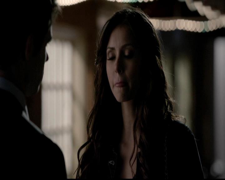 VampireDiariesWorld-dot-org_4x18AmericanGothic1897.jpg