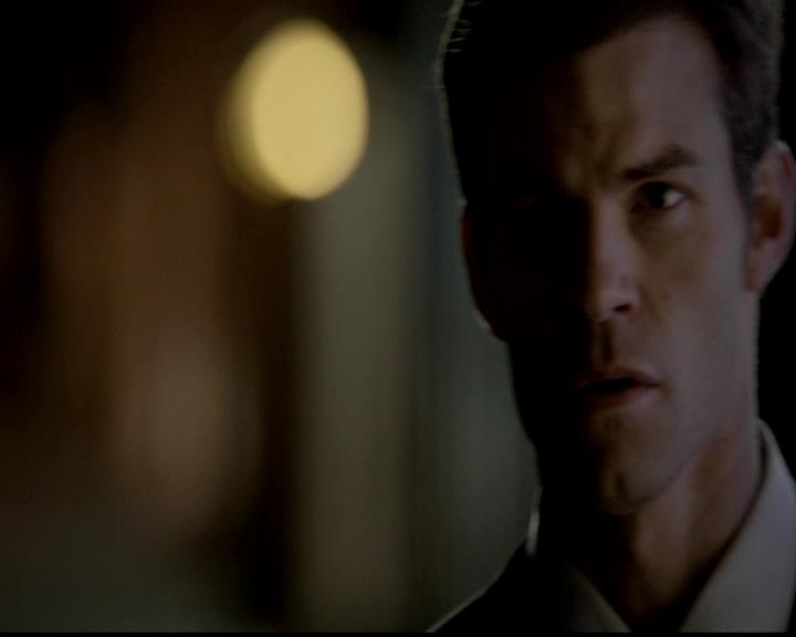 VampireDiariesWorld-dot-org_4x18AmericanGothic1904.jpg