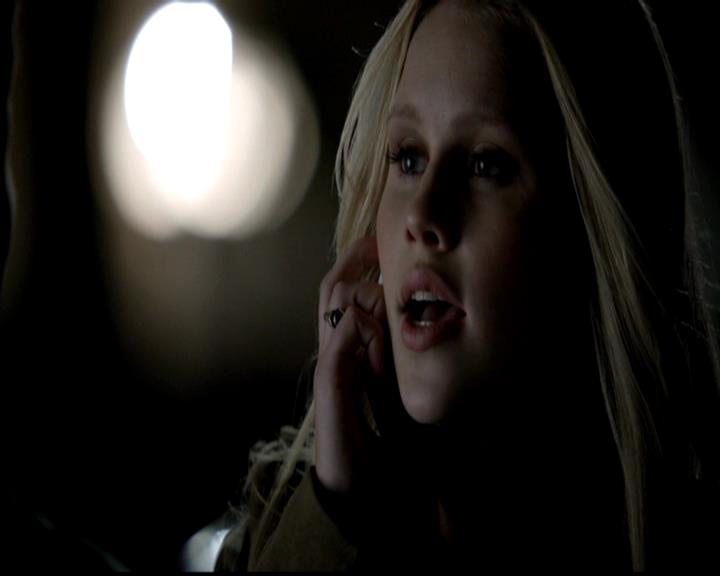 VampireDiariesWorld-dot-org_4x18AmericanGothic2013.jpg