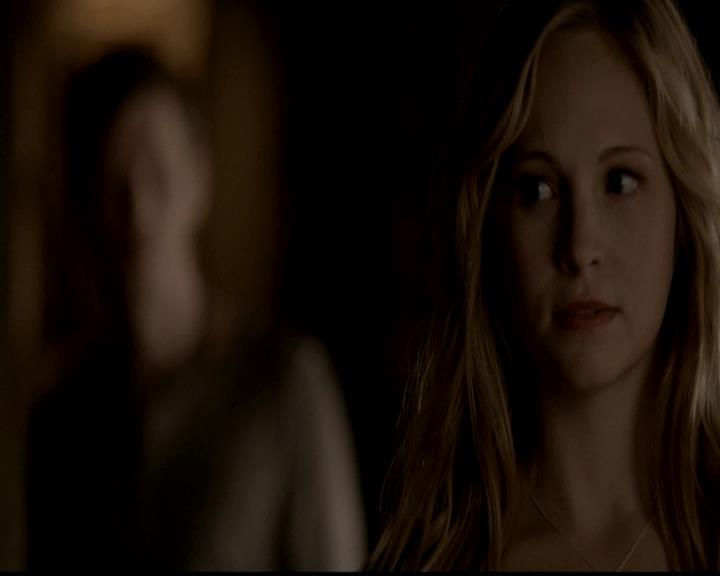 VampireDiariesWorld-dot-org_4x18AmericanGothic2072.jpg
