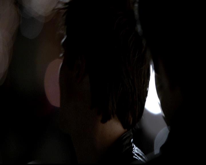 VampireDiariesWorld-dot-org_4x18AmericanGothic2171.jpg