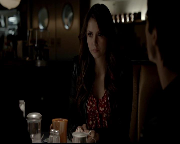 VampireDiariesWorld-dot-org_4x18AmericanGothic2216.jpg