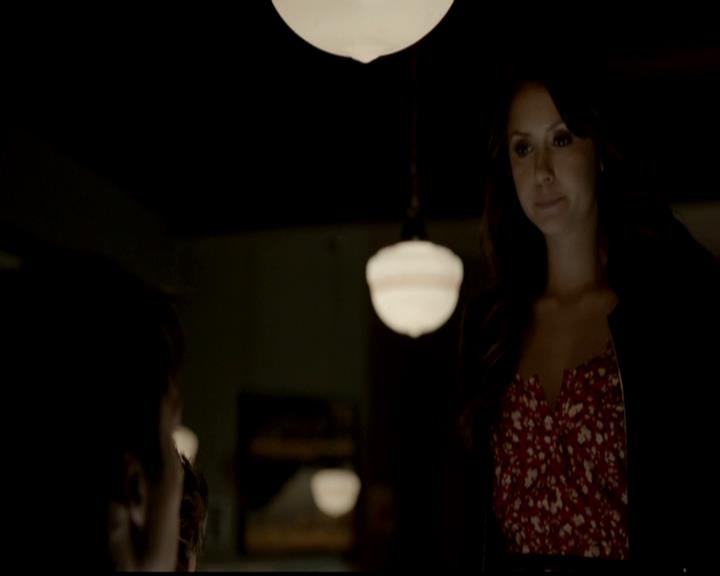 VampireDiariesWorld-dot-org_4x18AmericanGothic2267.jpg