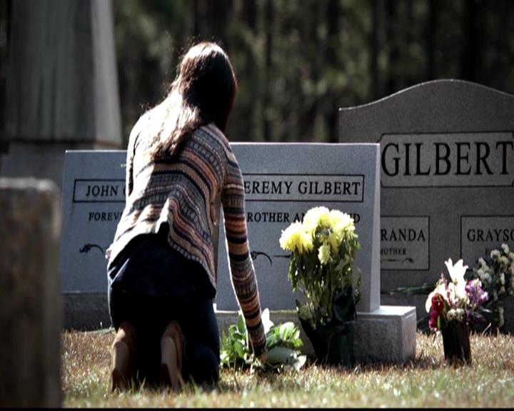 VampireDiariesWorld-dot-org_4x19PicturesOfYou0023.jpg