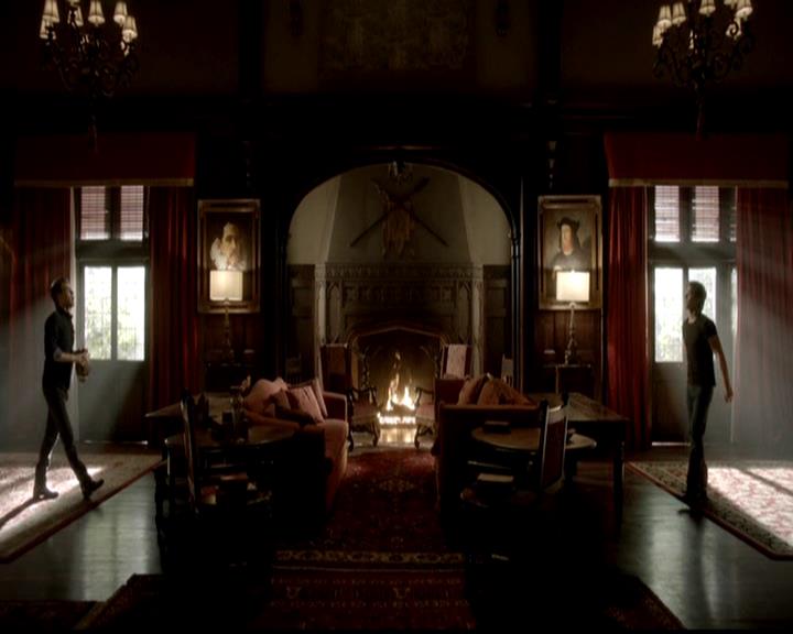 VampireDiariesWorld-dot-org_4x19PicturesOfYou0109.jpg