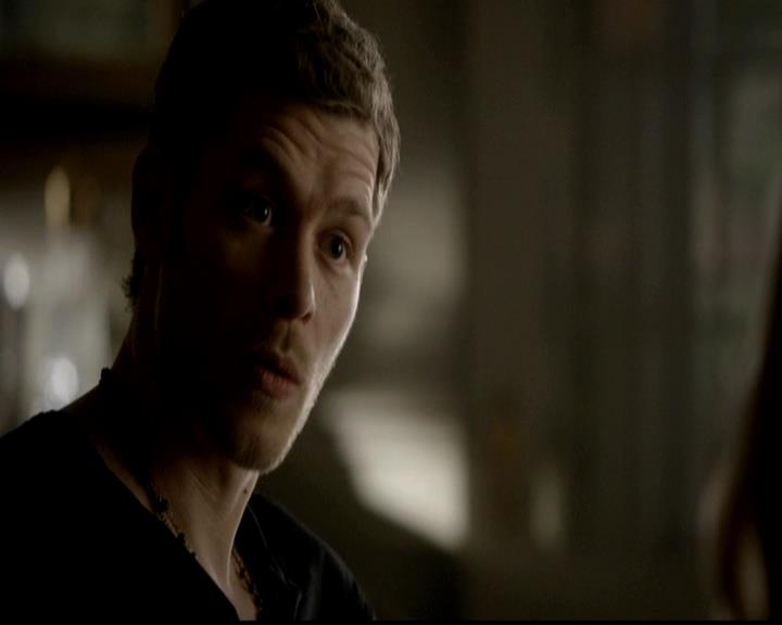 VampireDiariesWorld-dot-org_4x19PicturesOfYou0197.jpg