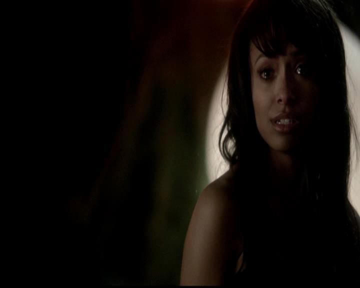 VampireDiariesWorld-dot-org_4x19PicturesOfYou0710.jpg