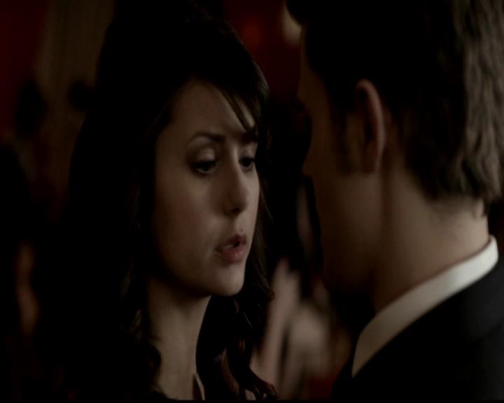 VampireDiariesWorld-dot-org_4x19PicturesOfYou0729.jpg