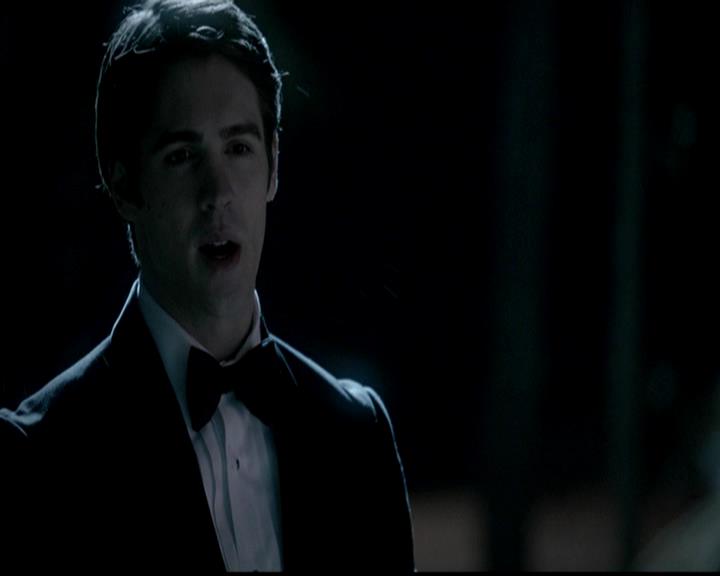 VampireDiariesWorld-dot-org_4x19PicturesOfYou1084.jpg