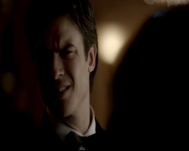 VampireDiariesWorld-dot-org_4x19PicturesOfYou1362.jpg