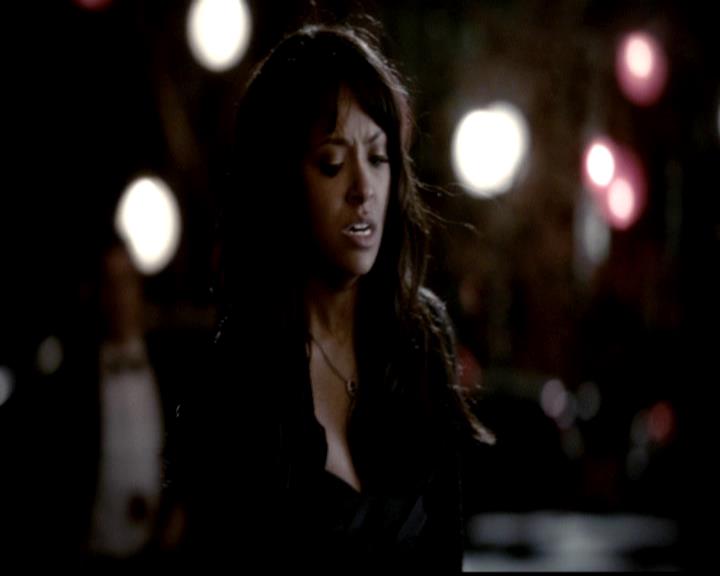 VampireDiariesWorld-dot-org_4x19PicturesOfYou1745.jpg