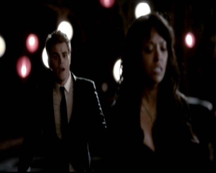 VampireDiariesWorld-dot-org_4x19PicturesOfYou1747.jpg