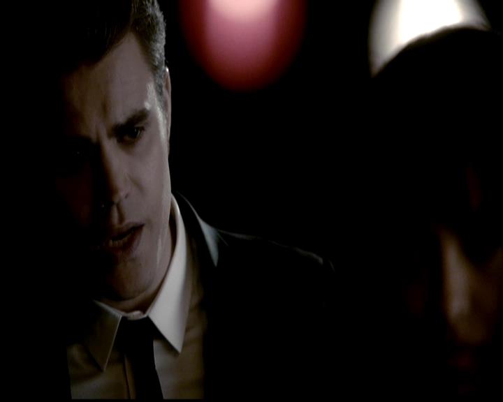 VampireDiariesWorld-dot-org_4x19PicturesOfYou1756.jpg
