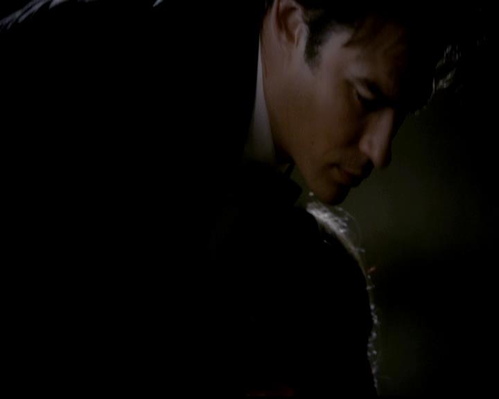 VampireDiariesWorld-dot-org_4x19PicturesOfYou1788.jpg
