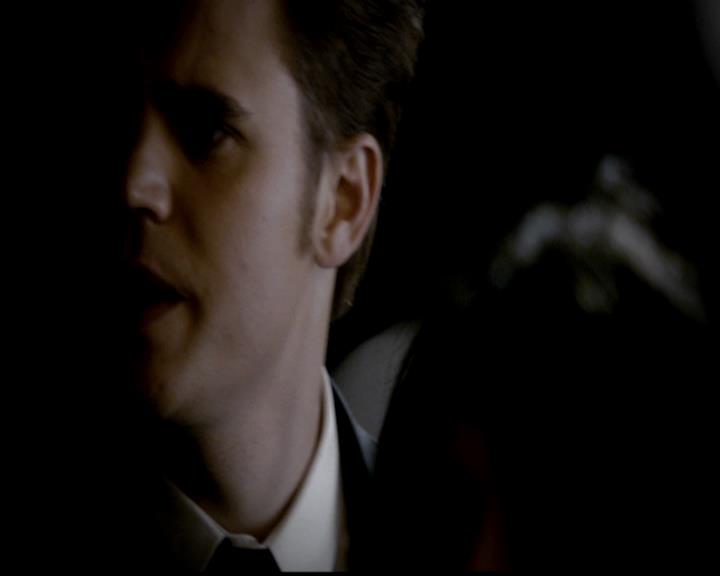 VampireDiariesWorld-dot-org_4x19PicturesOfYou1797.jpg