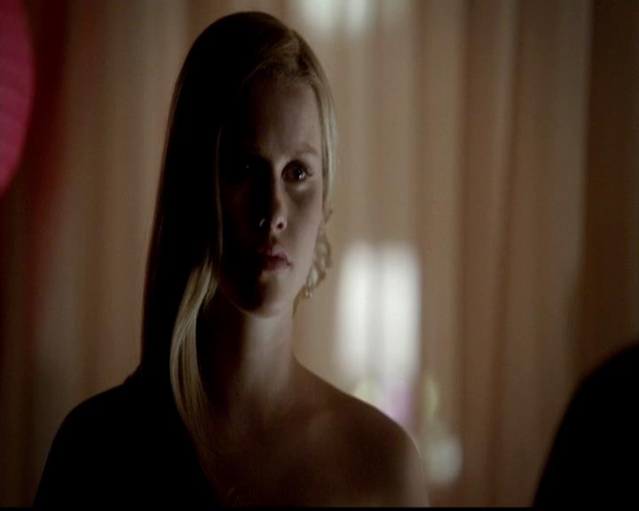 VampireDiariesWorld-dot-org_4x19PicturesOfYou1810.jpg