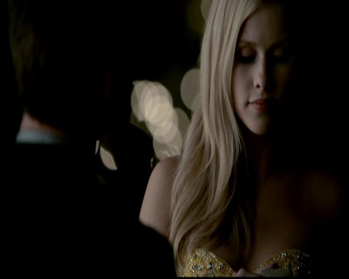 VampireDiariesWorld-dot-org_4x19PicturesOfYou1919.jpg